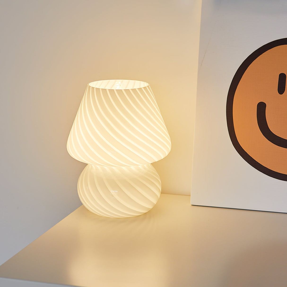 Glass Table Lamp  Spiral Pattern Design - Product detail 4