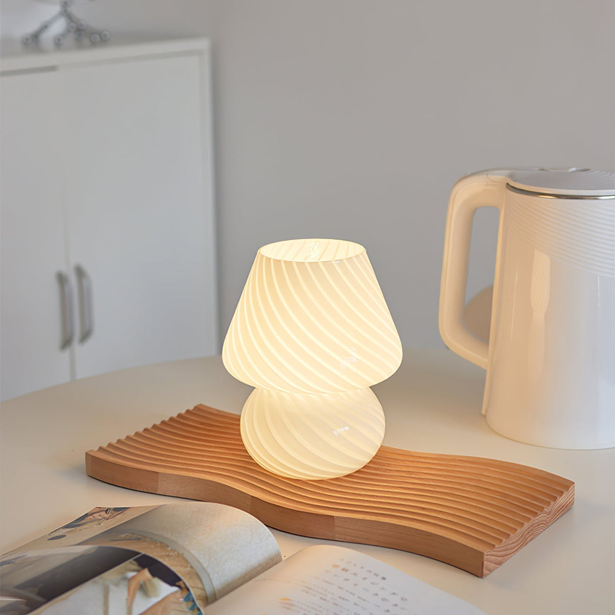 Glass Table Lamp  Spiral Pattern Design - Product detail 9