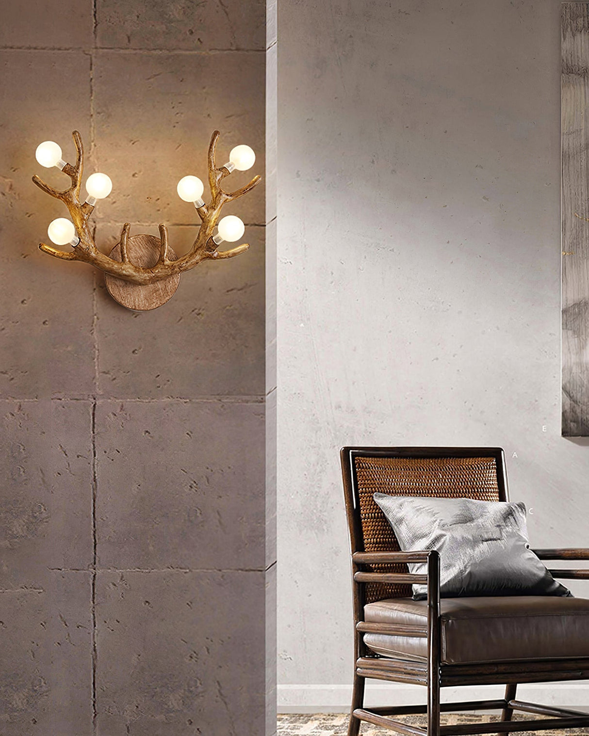 Natural Antler Wall Lamp  Rustic Wood Branch Design - Product detail 11