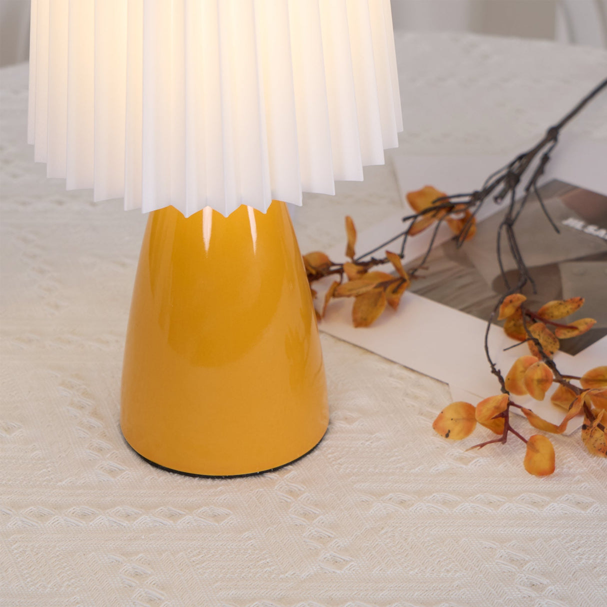 Modern Table Lamp  Orange Ceramic Base With White Shade - Product detail 11