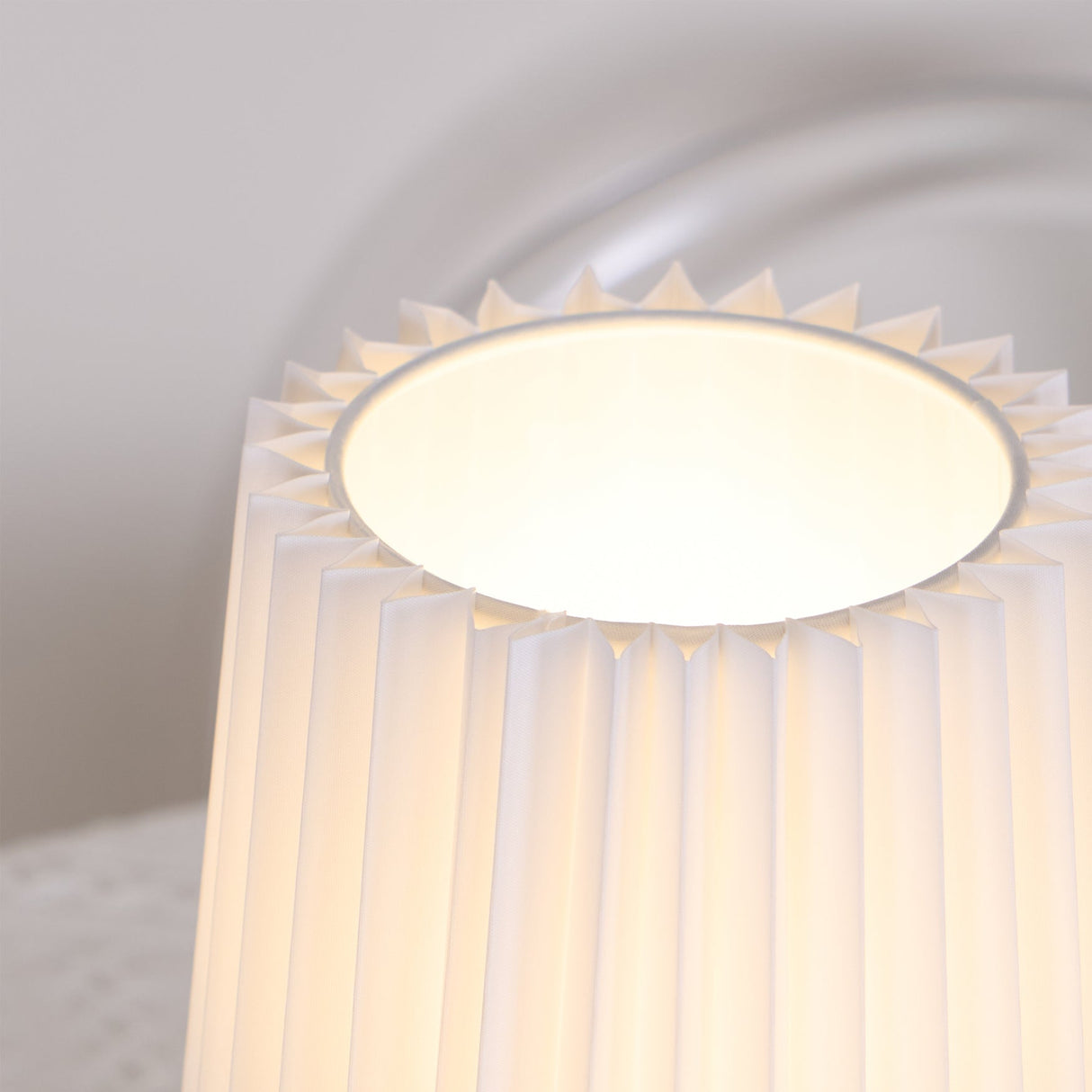 Modern Table Lamp  Orange Ceramic Base With White Shade - Product detail 10