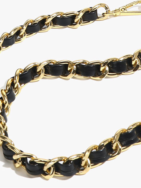 Vintage Chain Shoulder Bag  Textured Black Leather With Gold Hardware - Product detail 4