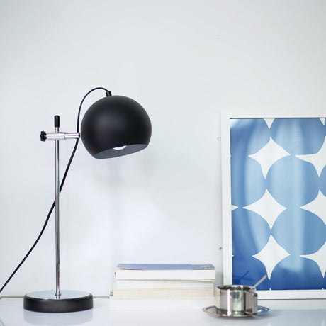 Modern Table Lamp  Adjustable Ball Head Design - Product detail 15