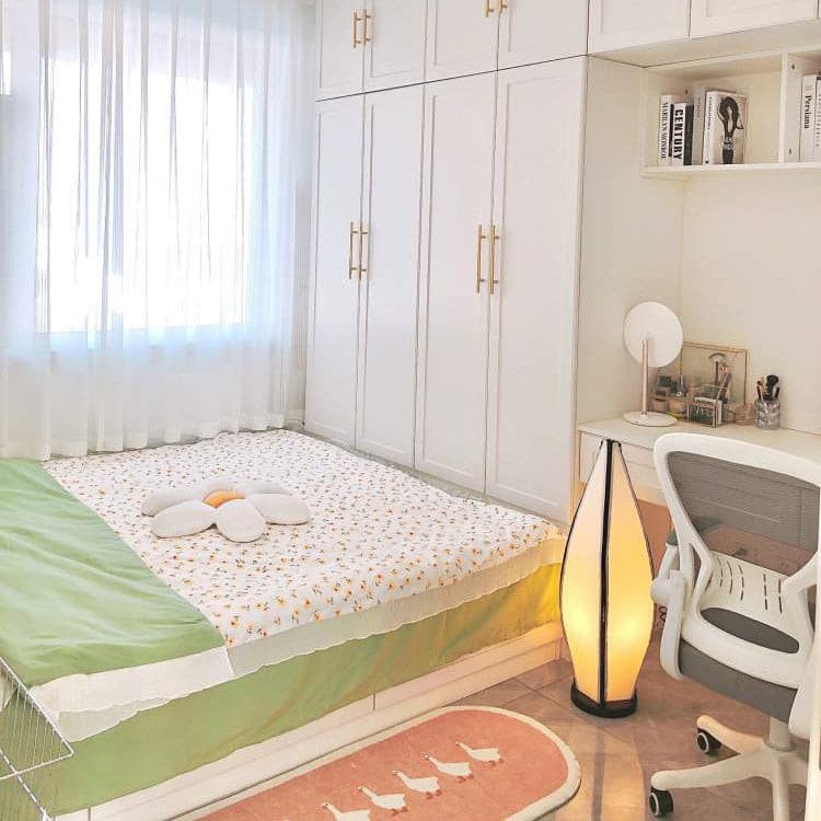 Artistic Table Lamp  Banana Leaf Design With Warm Glow - Product detail 20