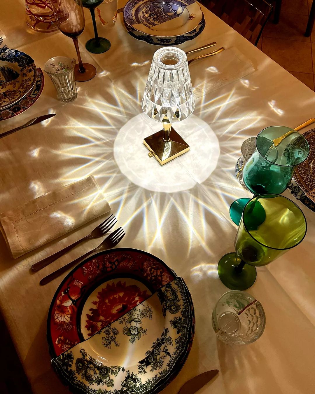 Crystal LED Table Lamp  Touch Control Color Changing Design - Product detail 39