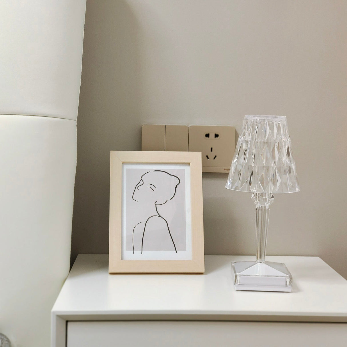 Crystal LED Table Lamp  Touch Control Color Changing Design - Product detail 25