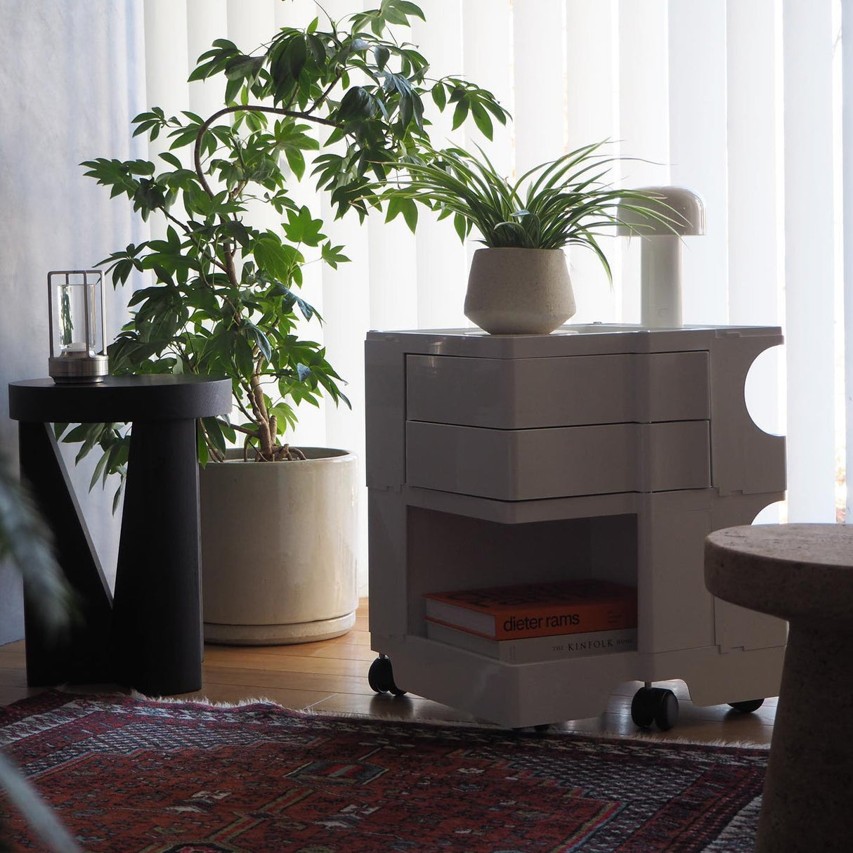 Modern LED Table Lamp  Portable Rechargeable Design - Product detail 5