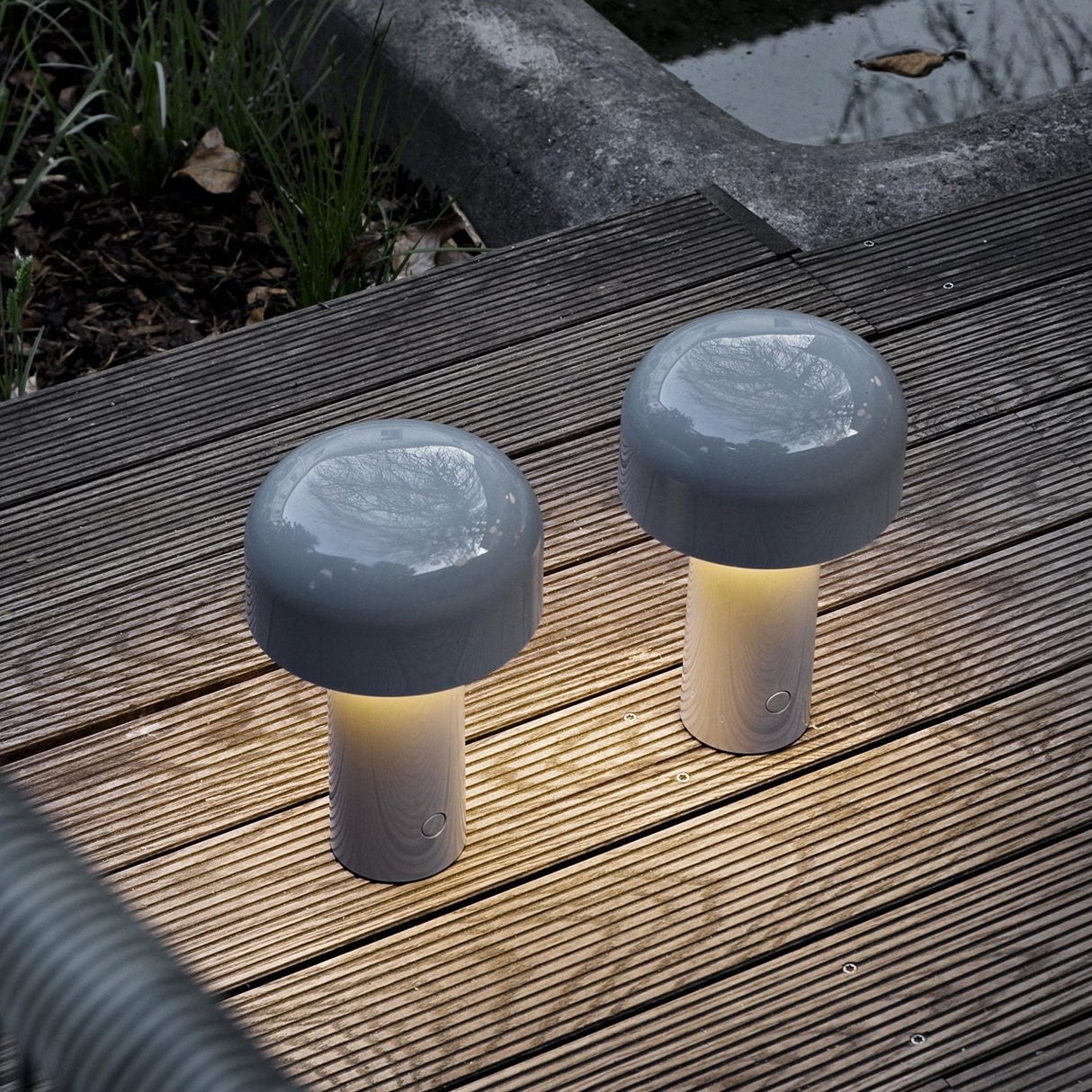 Modern LED Table Lamp  Portable Rechargeable Design - Product detail 7
