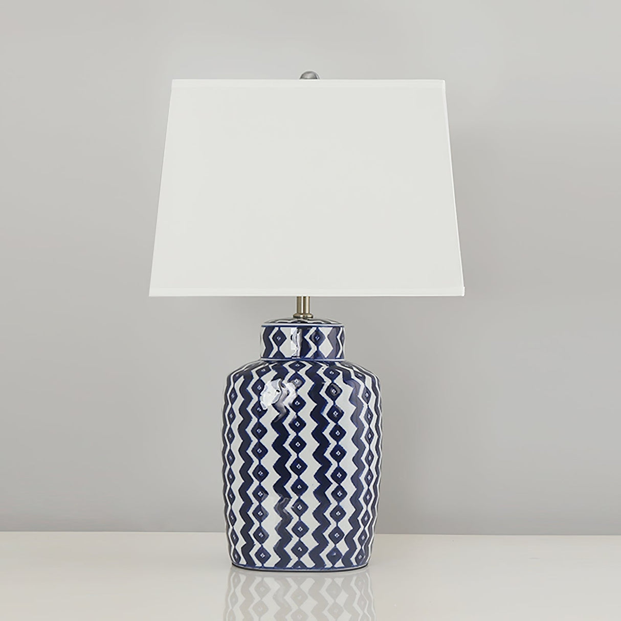 Geometric Table Lamp  Blue White Porcelain Design - Product detail 6