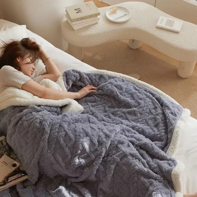 Luxury Winter Blanket  Double-Sided Lamb Wool Design - Product detail 5
