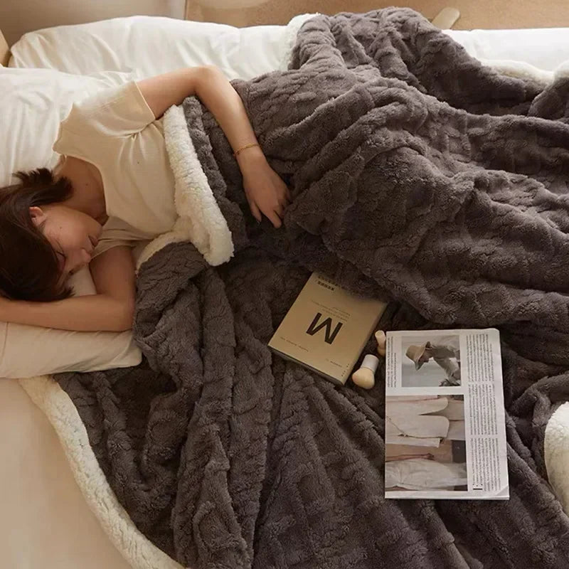 Luxury Winter Blanket  Double-Sided Lamb Wool Design - Product detail 7