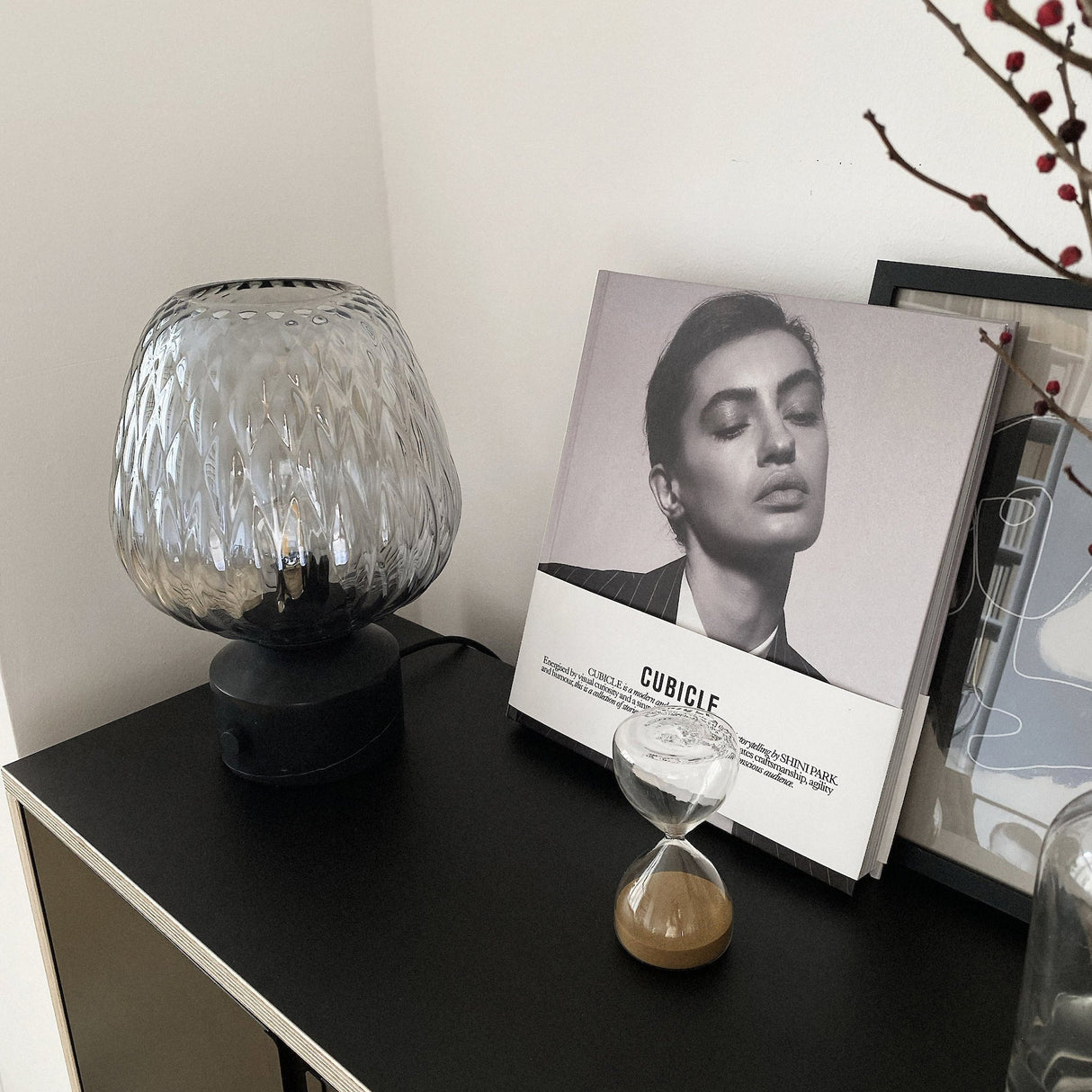 Modern Table Lamp  Quilted Glass Marble Base - Product detail 6