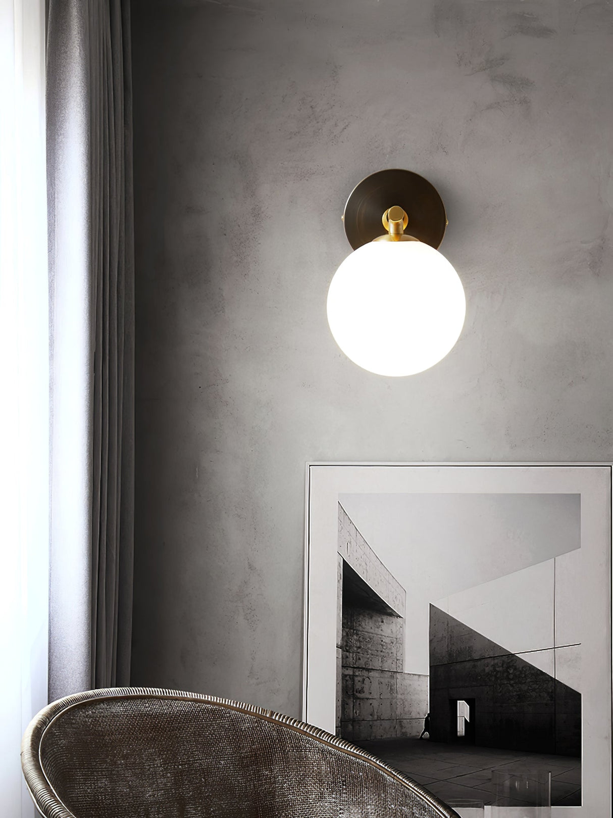 Modern Dual Globe Wall Light  Brass Finish Sconce - Product detail 7