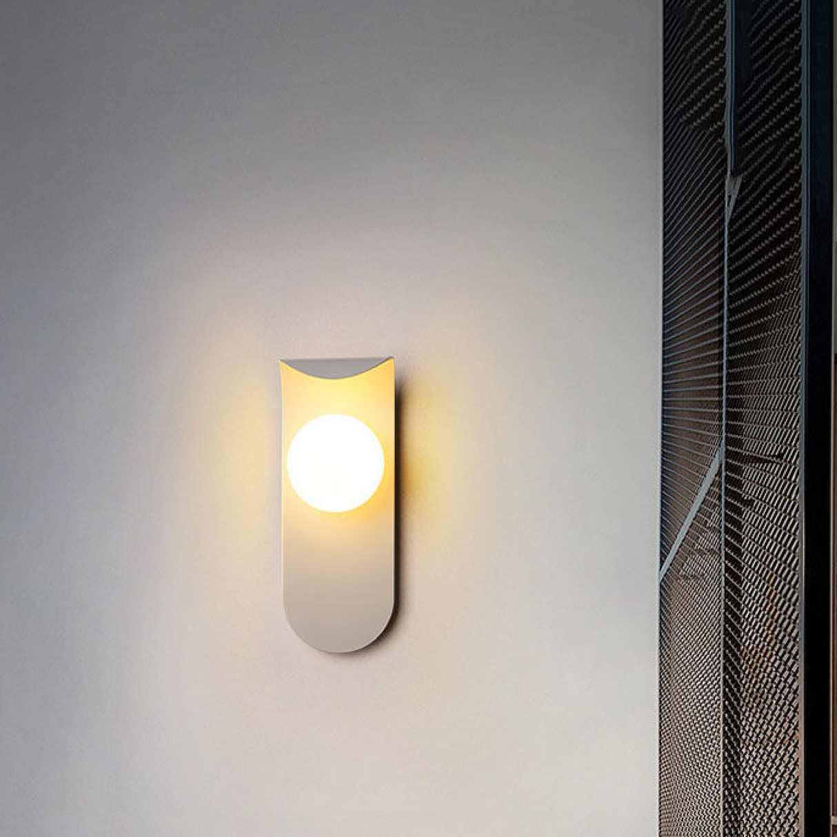 Scandinavian Wall Lamp  Black Metal With Glass Globe - Product detail 6