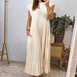 Summer Pleated Maxi Dress  Flowing Yellow Polyester Design - Detailed view