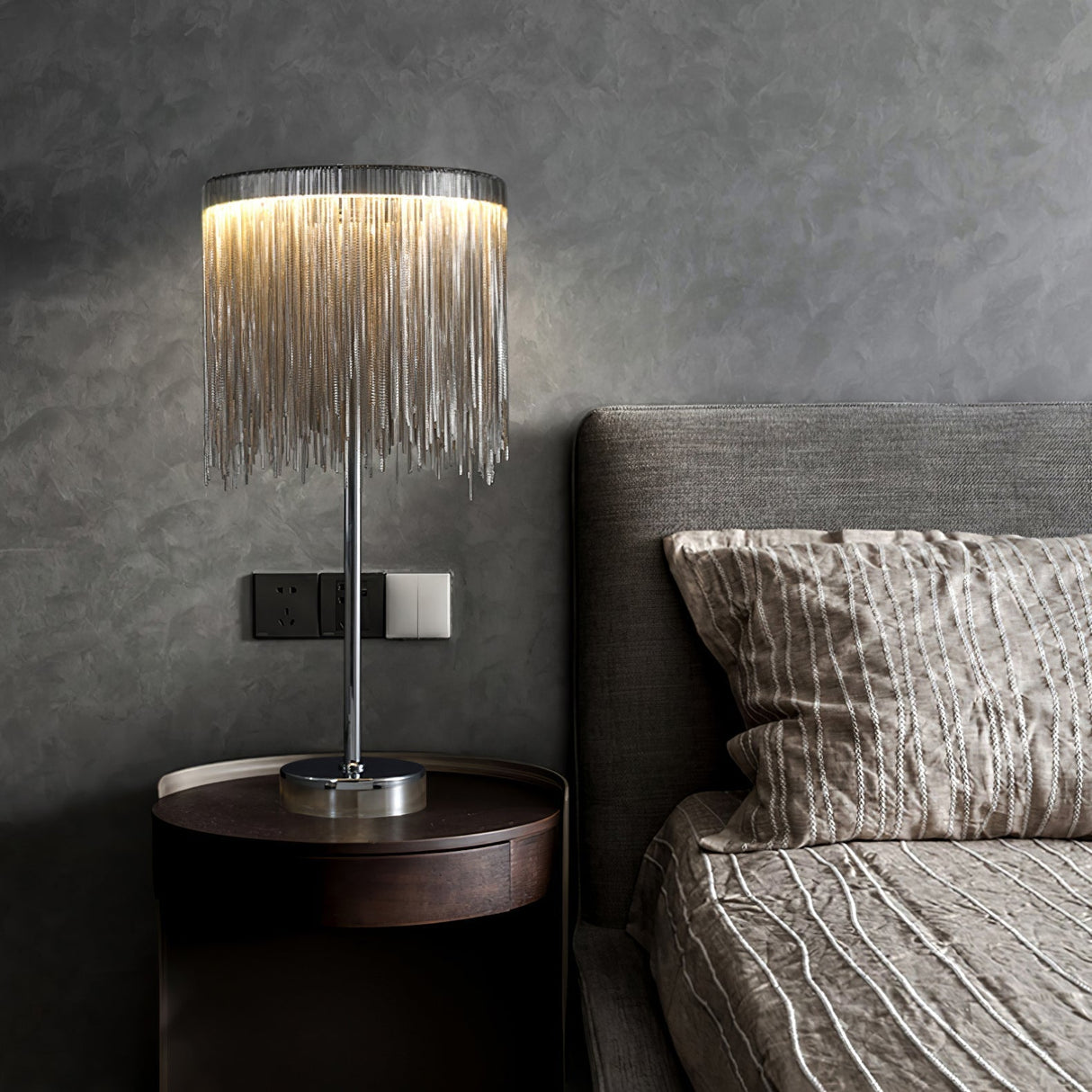 Modern Tassel Table Lamp  Chain Fringe Ambient Light - Product detail 9