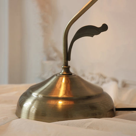 Pink Glass Table Lamp  Capiz Shell Design Metal Base - Product detail 7