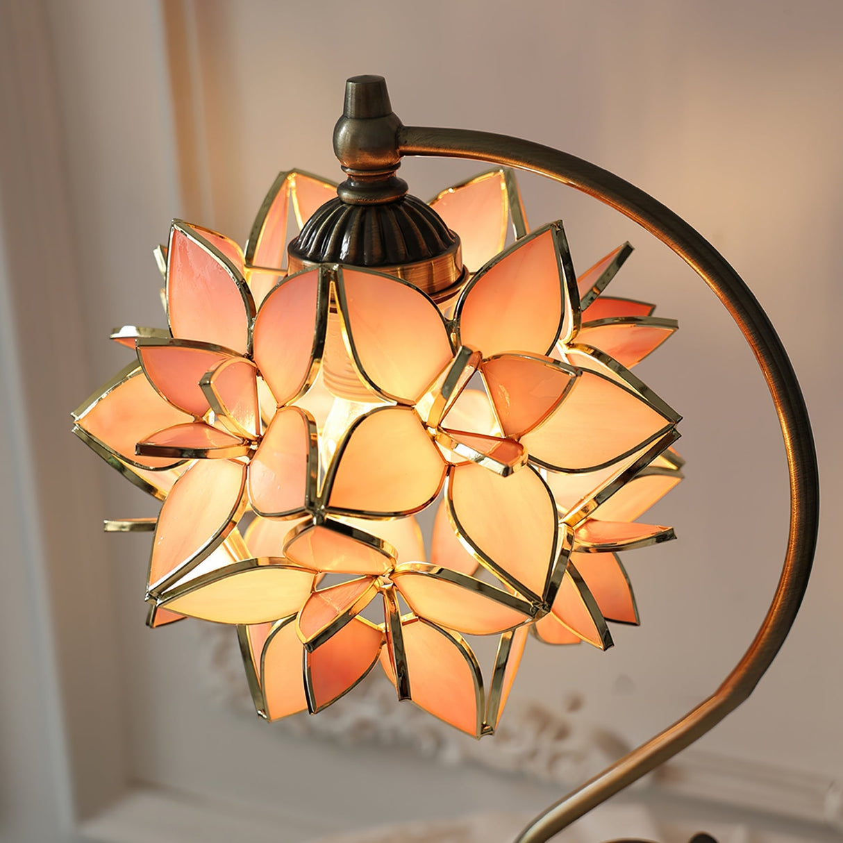 Pink Glass Table Lamp  Capiz Shell Design Metal Base - Product detail 6