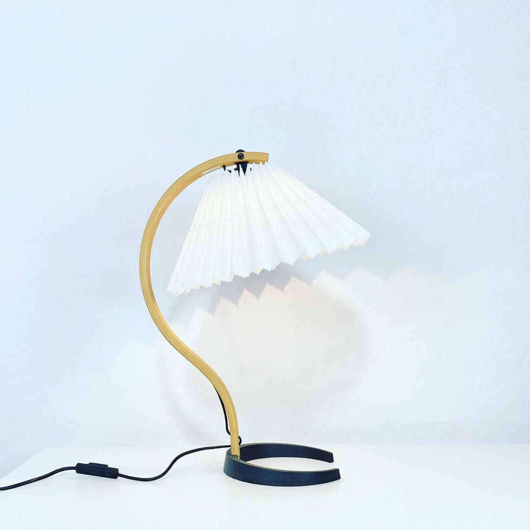 Scandinavian Table Lamp  Curved Wood with Pleated Shade - Product detail 14