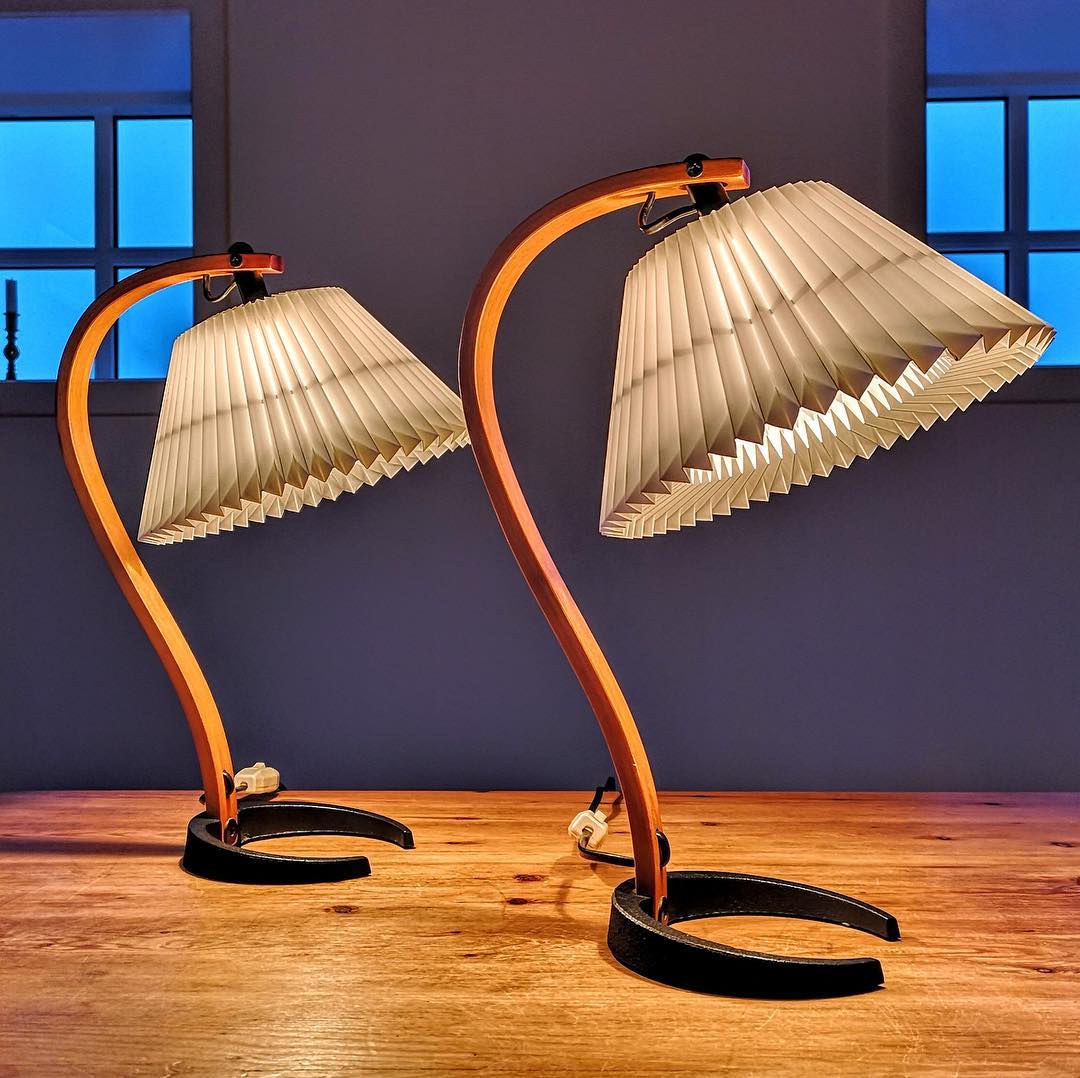 Scandinavian Table Lamp  Curved Wood with Pleated Shade - Product detail 28