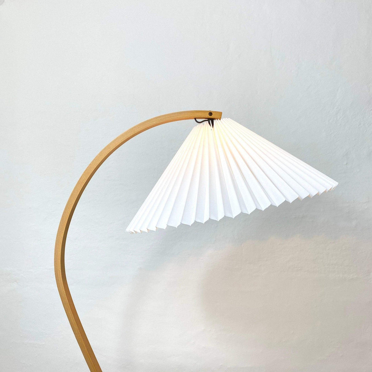 Scandinavian Table Lamp  Curved Wood with Pleated Shade - Product detail 33