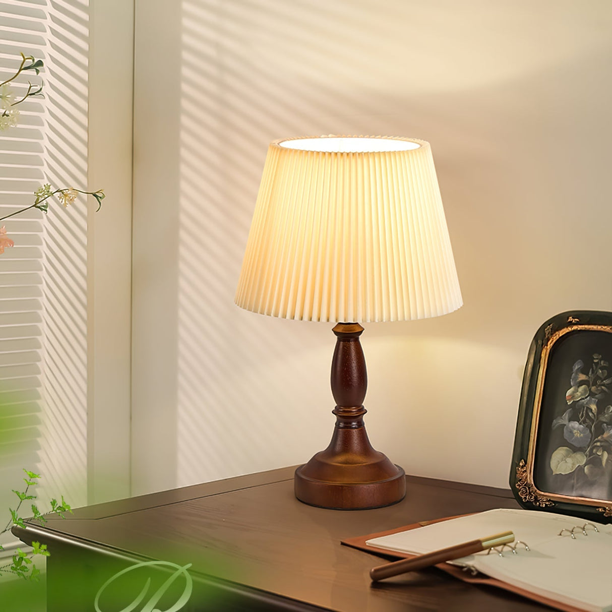 Traditional Table Lamp  Walnut Base With Pleated Shade - Product detail 4