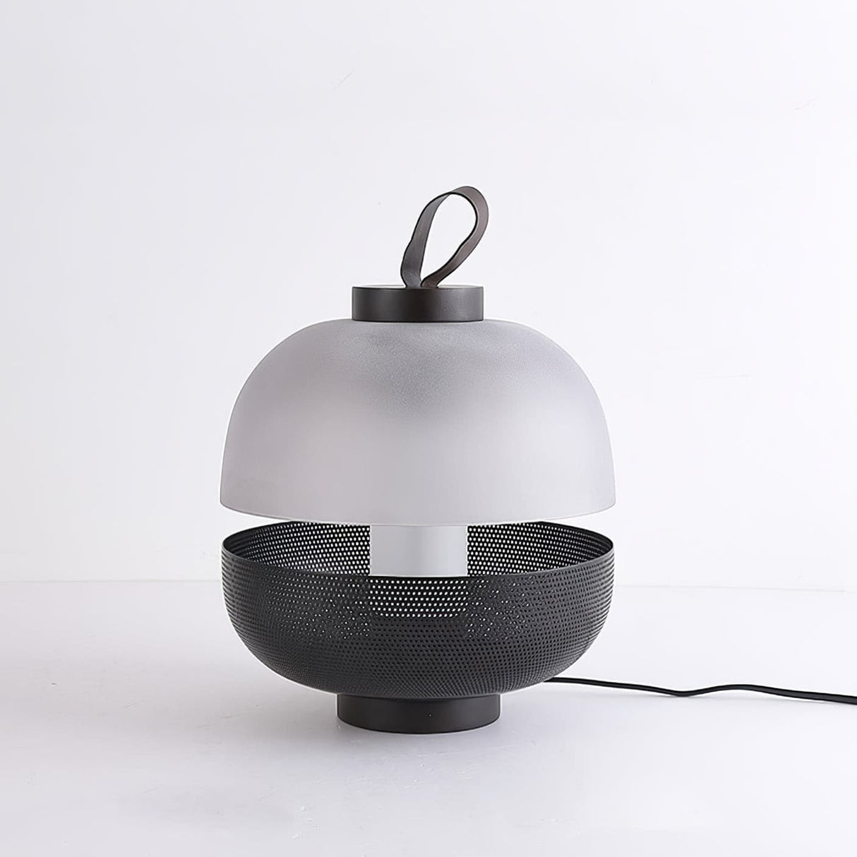 Modern Table Lamp  Mesh Metal and Frosted Glass Design - Product detail 8