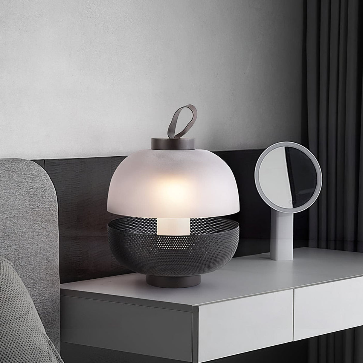 Modern Table Lamp  Mesh Metal and Frosted Glass Design - Product detail 10