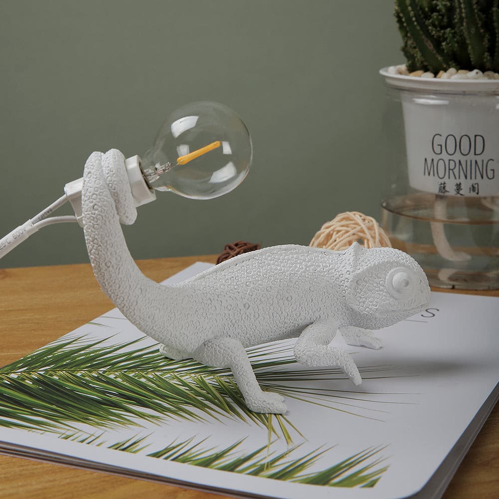 Chameleon Table Lamp  White Resin Animal Design - Product detail 13