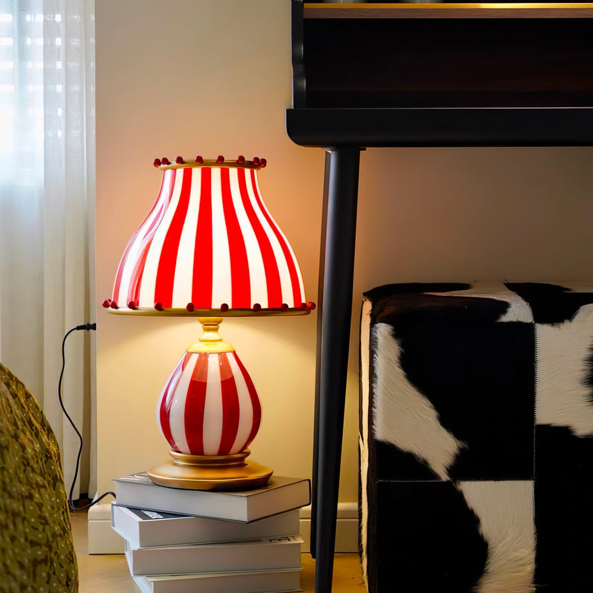 Striped Table Lamp  Red White Circus Design - Product detail 5