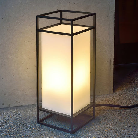 Modern Outdoor Floor Lamp  Black Frame Waterproof Design - Product detail 18