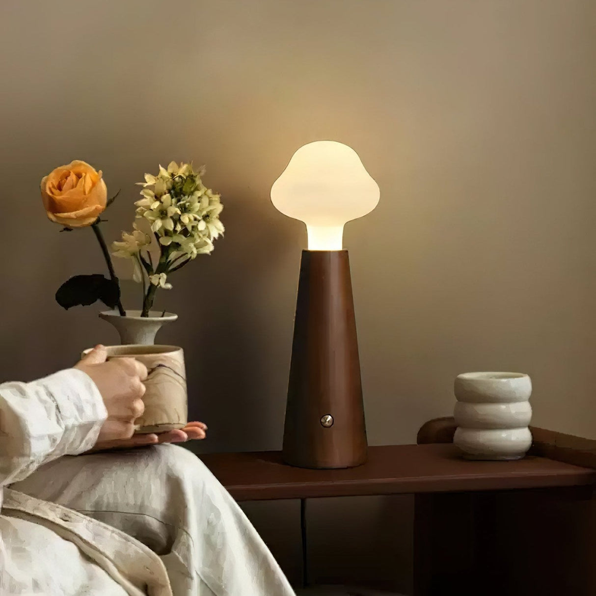 Cloud Table Lamp  Natural Wood Base with LED Light - Product detail 5