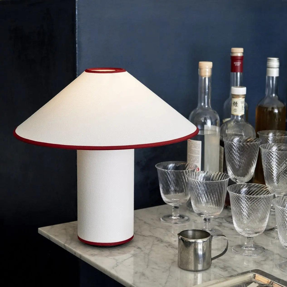 Modern Table Lamp  White Metal With Red Trim - Product detail 22