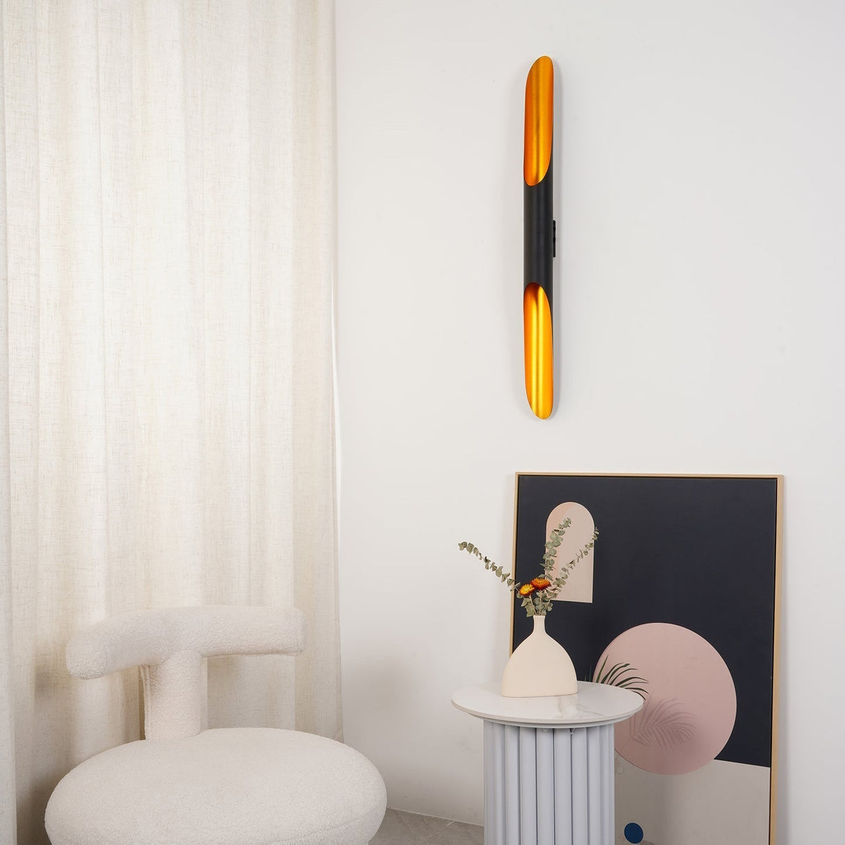 Minimalist LED Wall Sconce  Linear Black Aluminium Design - Product example