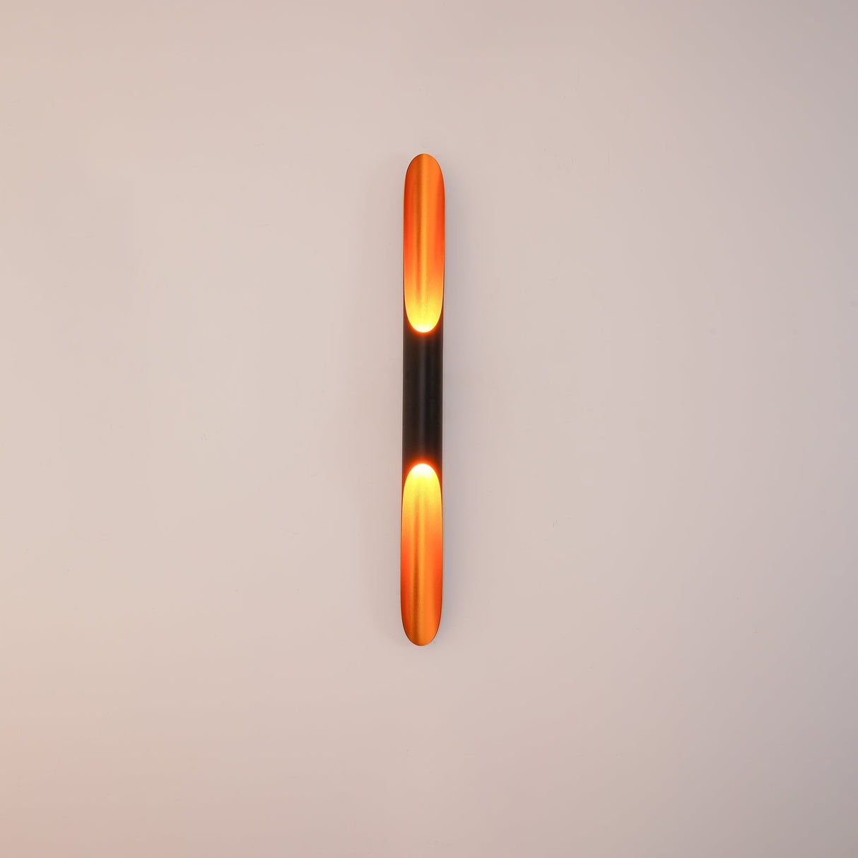 Minimalist LED Wall Sconce  Linear Black Aluminium Design - Product detail 15