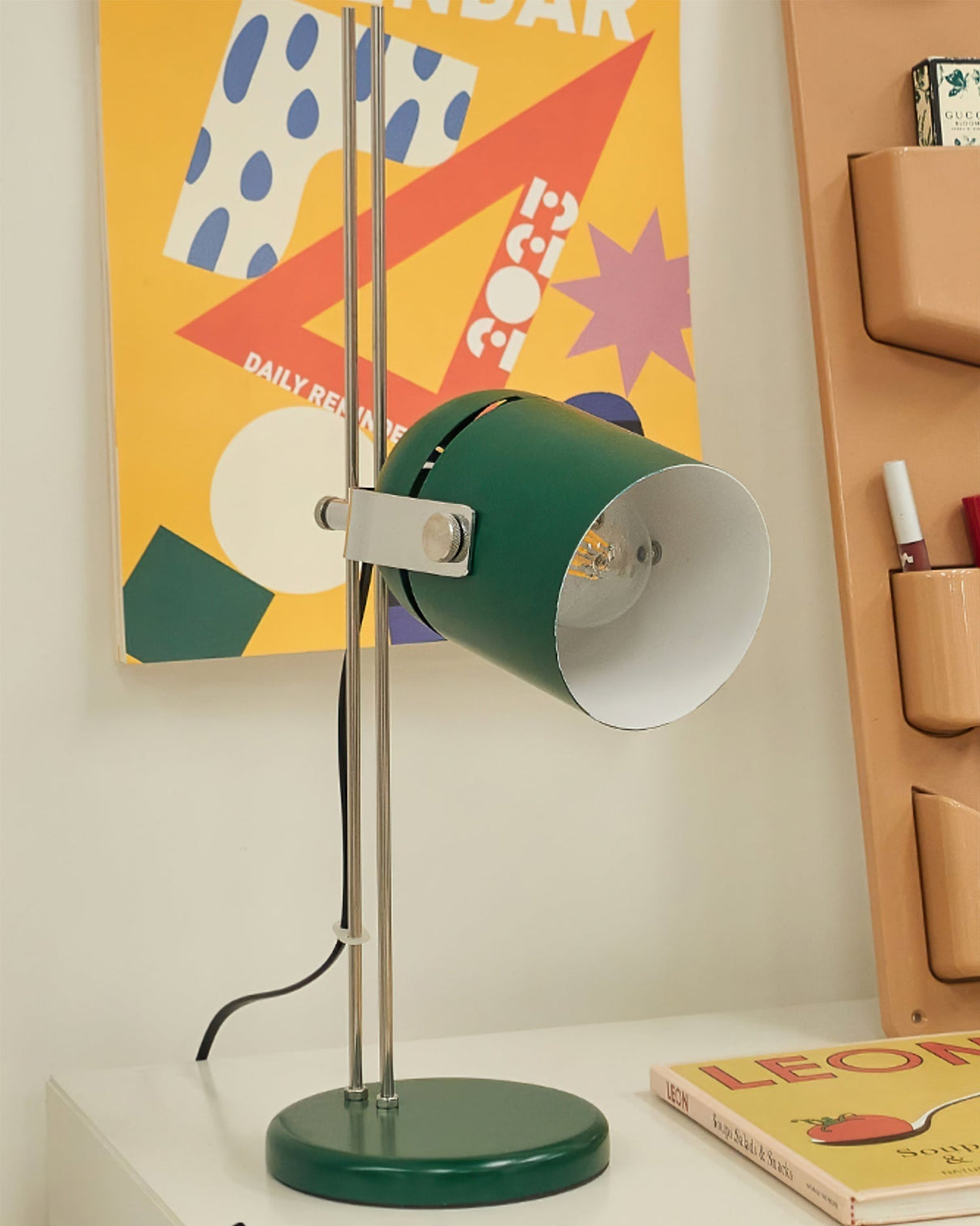 Modern Task Table Lamp  Adjustable Green Metal Design - Product detail 10