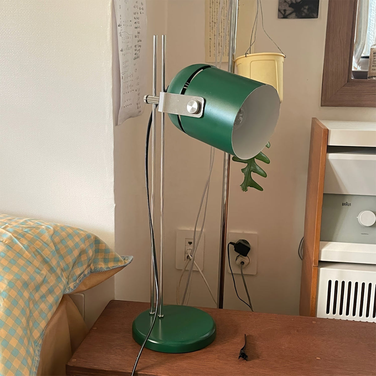 Modern Task Table Lamp  Adjustable Green Metal Design - Product detail 5