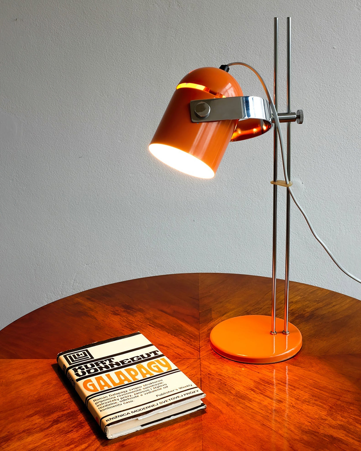 Modern Task Table Lamp  Adjustable Green Metal Design - Product detail 15