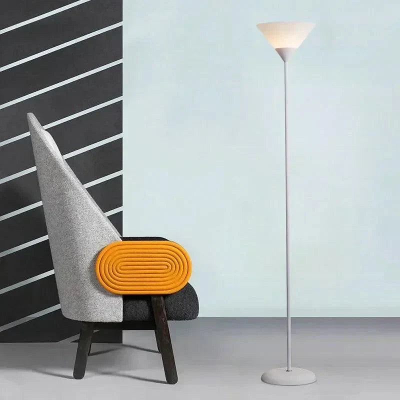 Modern LED Floor Lamp  Minimalist Black Metal Design - Product detail 8