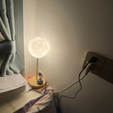 Moon Shape Table Lamp  LED Astronaut Design - Product detail 31