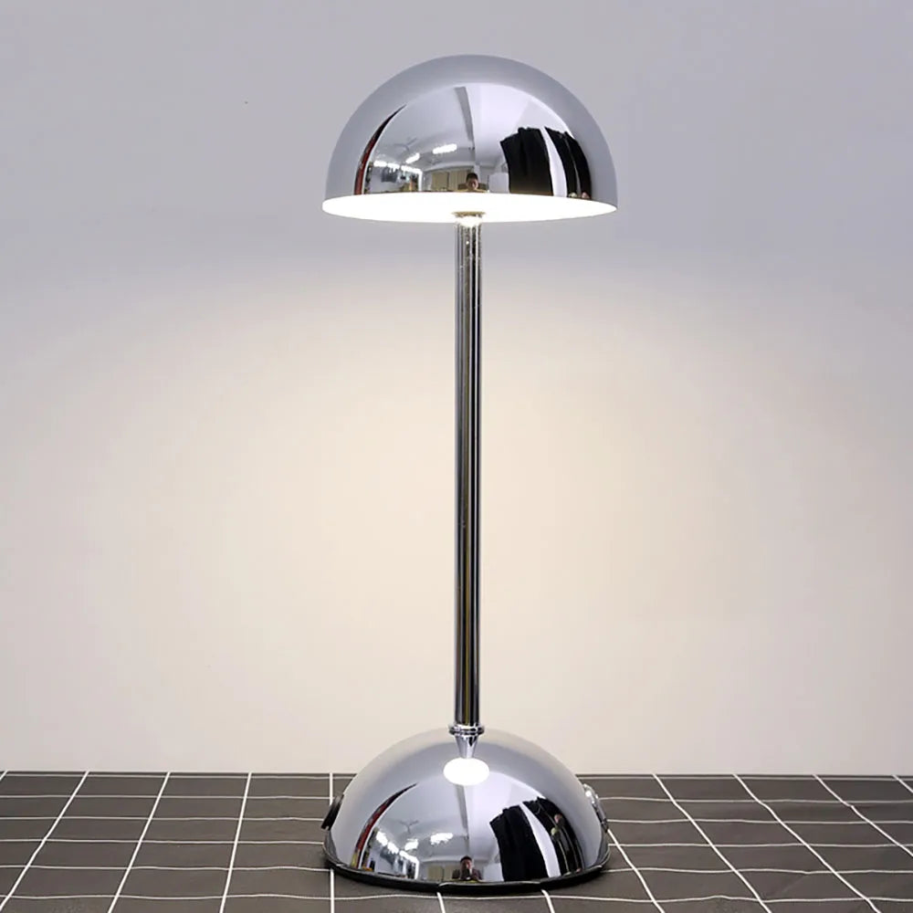 Modern LED Table Lamp  Brushed Gold Metal Design - Product detail 4