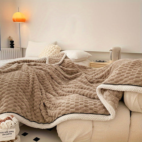 Plush Microfiber Blanket  Textured Pink with Contrast Trim - Product detail 9