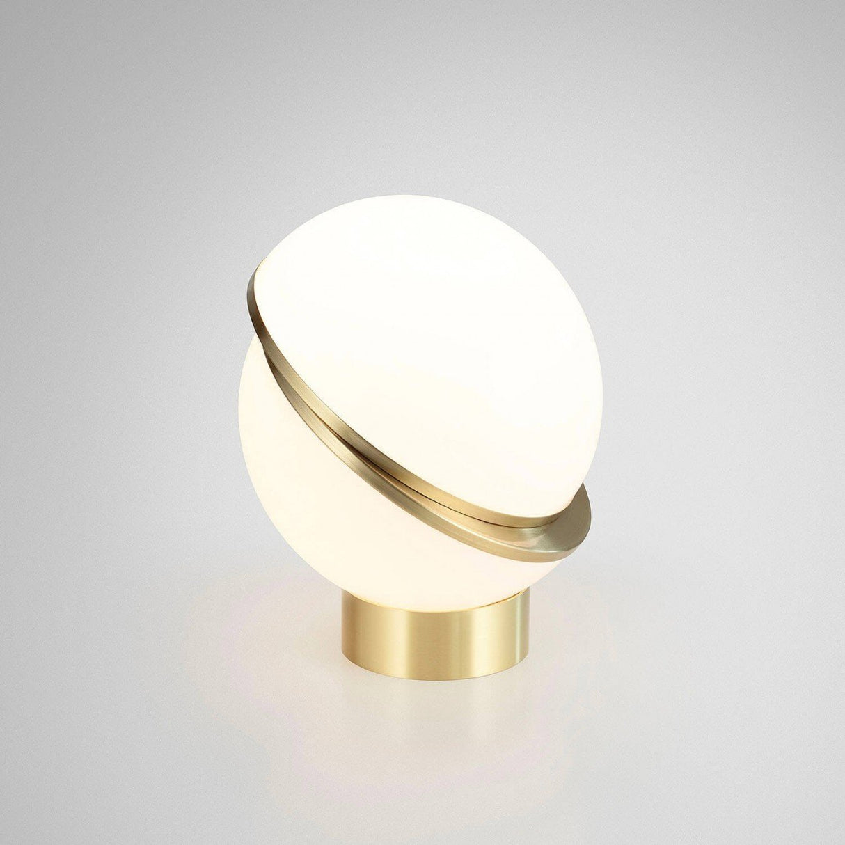 Modern Globe Table Lamp  Brass Crescent Design - Product detail 23