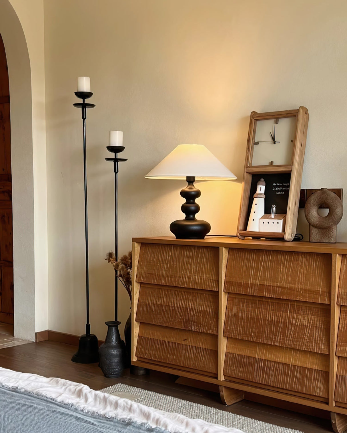 Modern Table Lamp  Black Base White Shade Design - Product detail 18