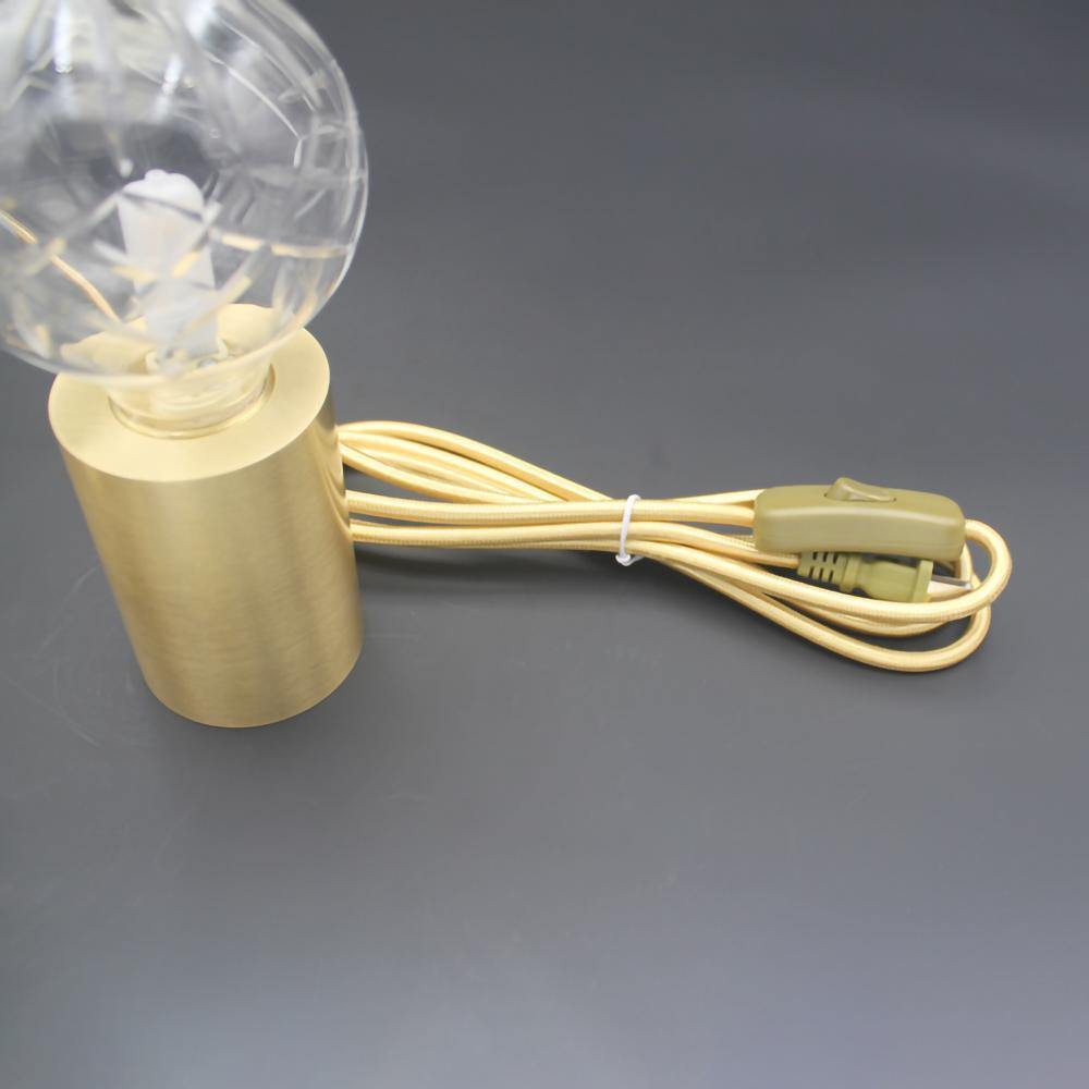 Crystal Table Lamp  Brass Base with Cut Glass Shade - Product detail 14