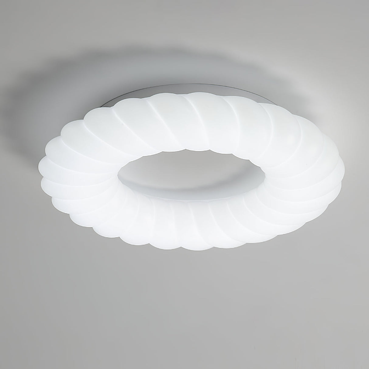 Modern Ceiling Light  White Sculptural Donut Design - Product detail 15