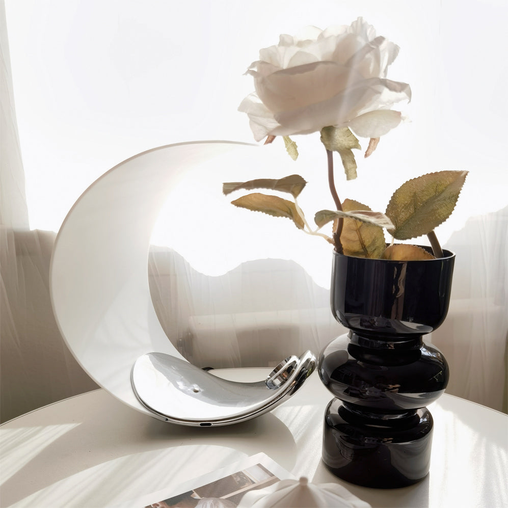 Modern Curl Table Lamp  White Aluminum Design - Product detail 20