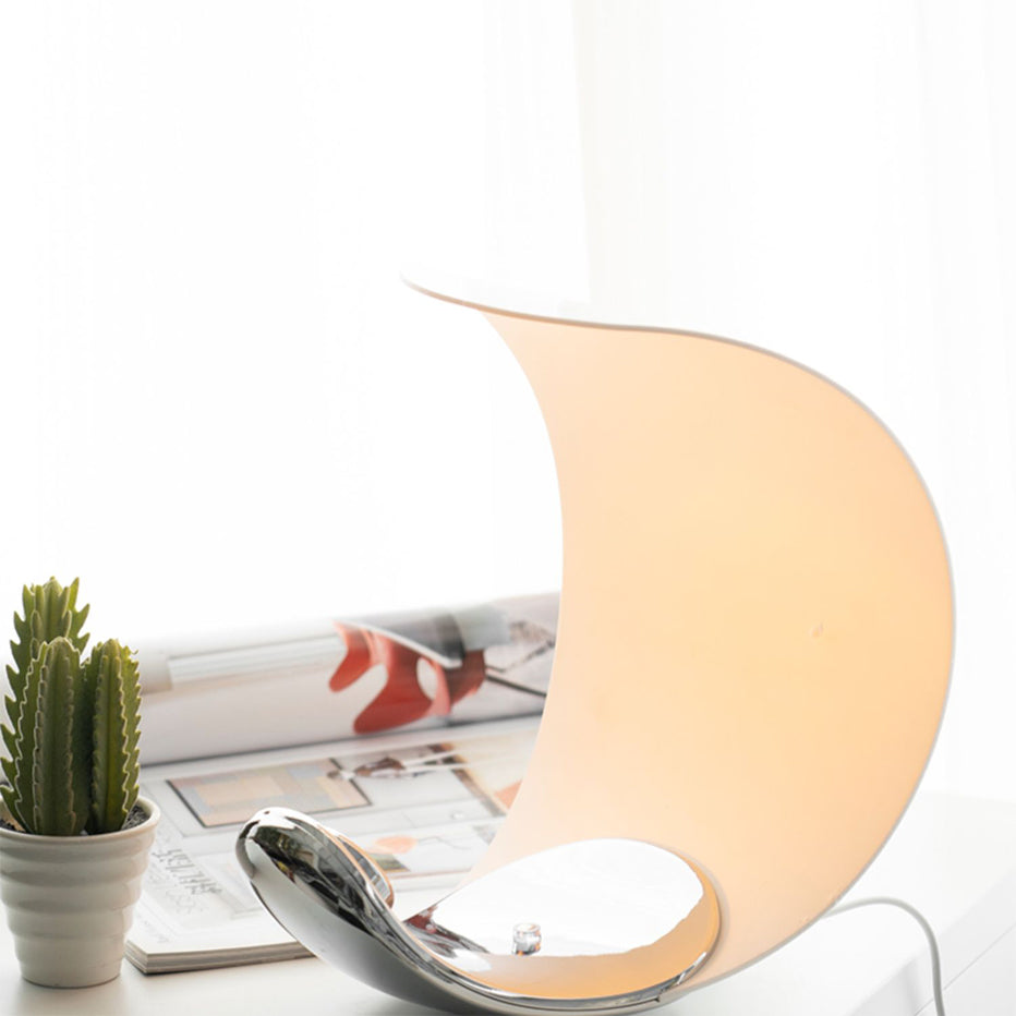 Modern Curl Table Lamp  White Aluminum Design - Product detail 19