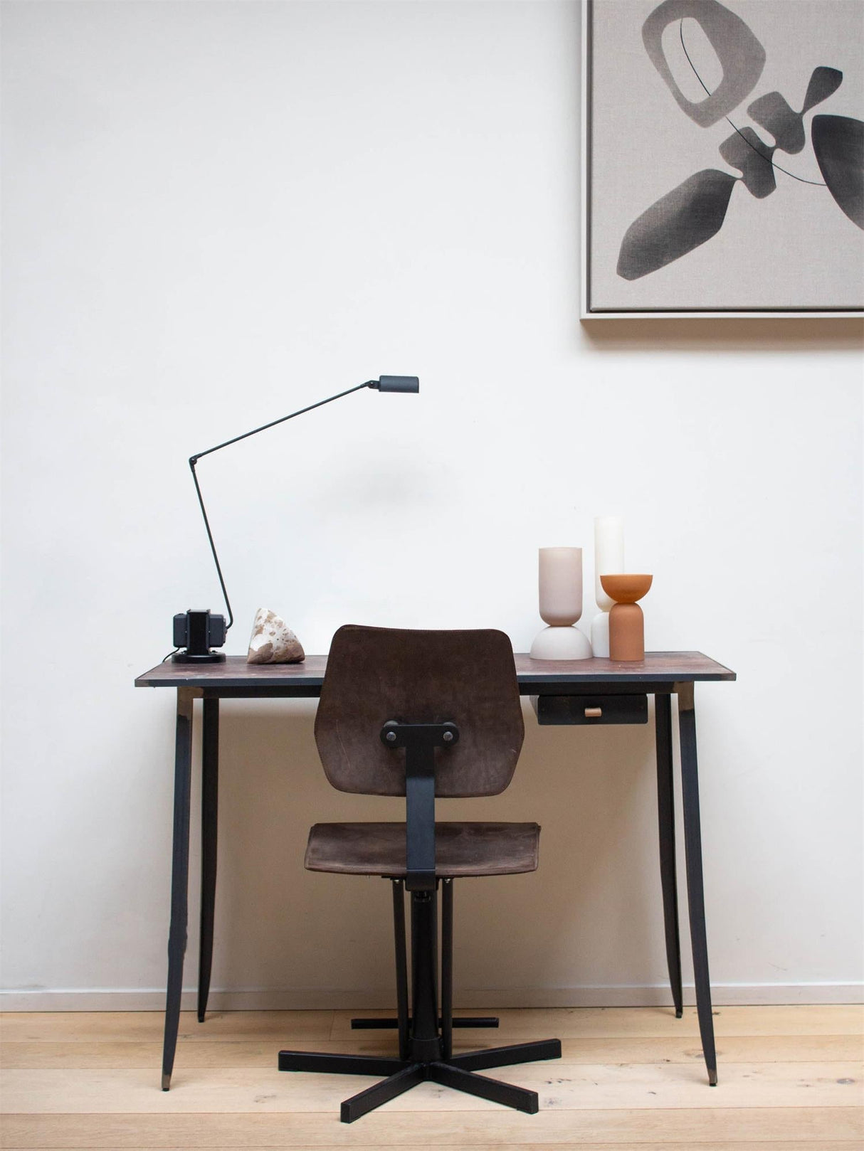 Modern LED Desk Lamp  Rotating Arm With Dimming Control - Product detail 10