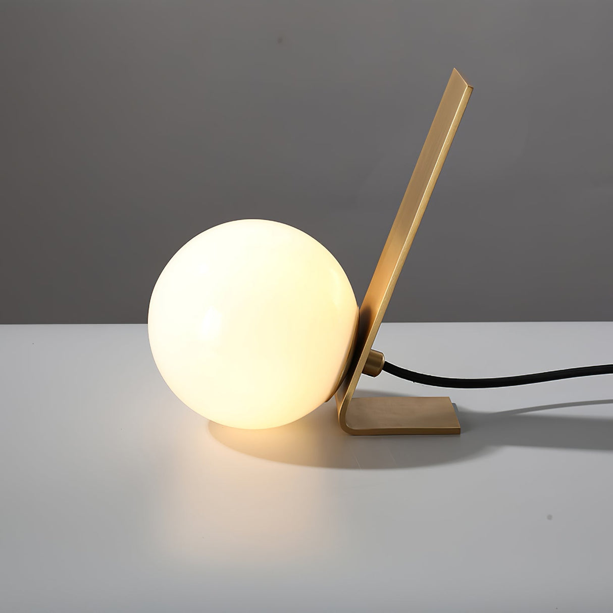 Modern Table Lamp  Brass Frame Glass Globe Design - Detailed view